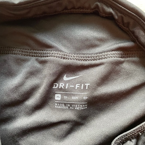 Nike Shorts - Picture 4 of 4